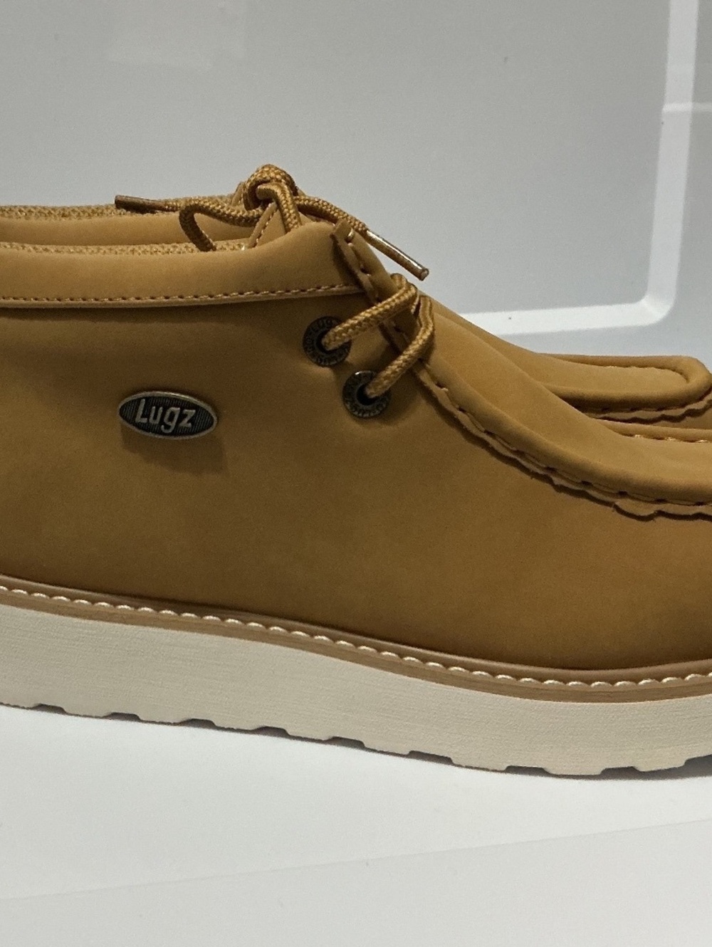 Lugz Forager Wheat/White Men's Casual Moc Toe Boots Size 8